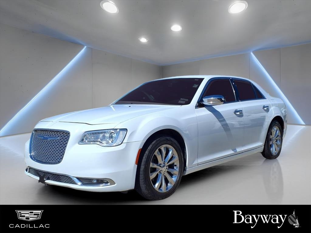 2019 Chrysler 300 Limited White at AutoSavvy Houston Northwest