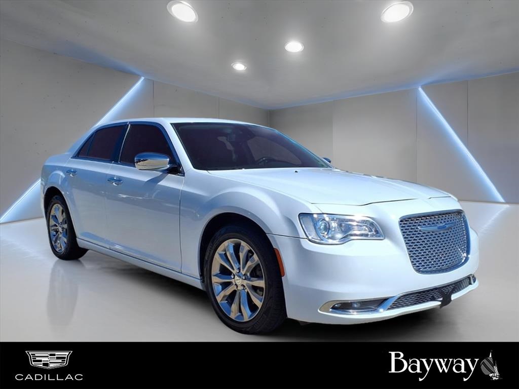 2019 Chrysler 300 Limited White at AutoSavvy Houston Northwest