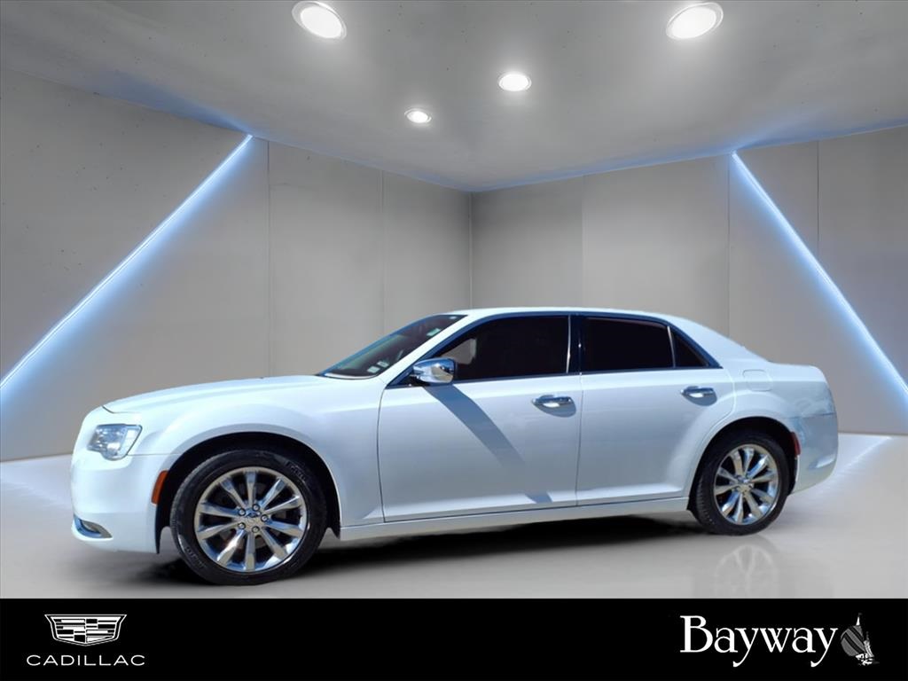 2019 Chrysler 300 Limited White at AutoSavvy Houston Northwest