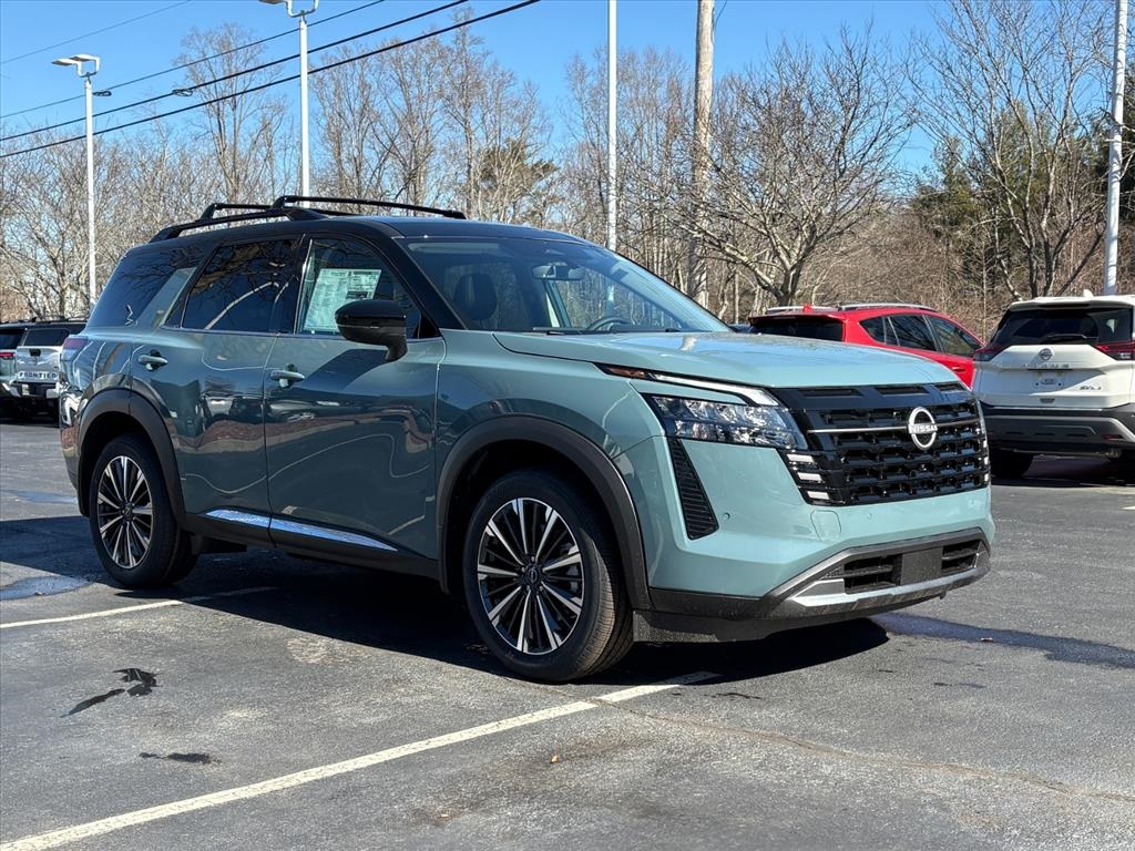 2026 Nissan Pathfinder Platinum 4WD