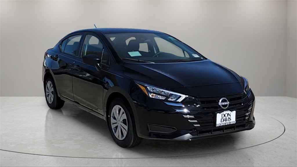 2025 Nissan Versa