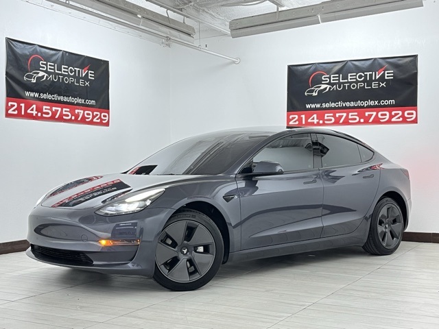 2023 Tesla Model 3 RWD