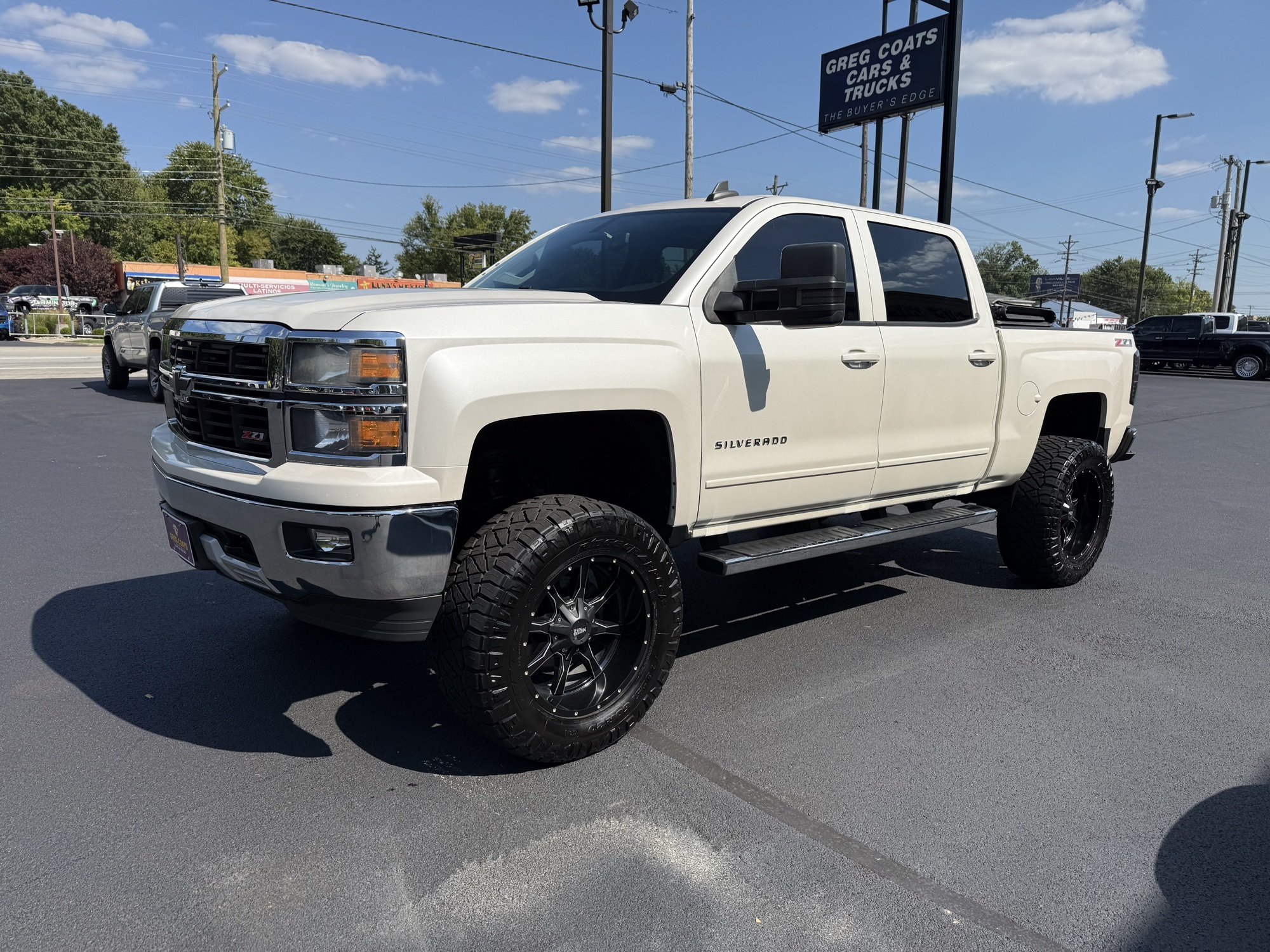 2015 Chevrolet Silverado 1500 LT photo 3