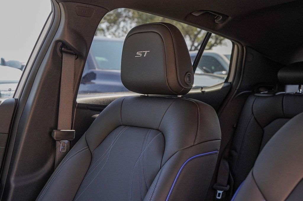 New Car 2025 Buick Envista  Sport Touring For Sale In Austin, Texas