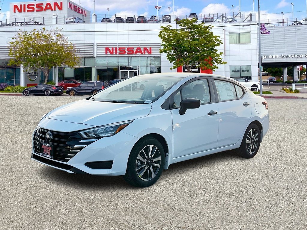 2025 Nissan Versa S FWD