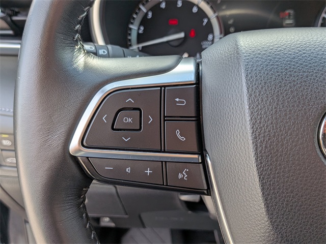 2021 Toyota Highlander XSE Black at Autostrade