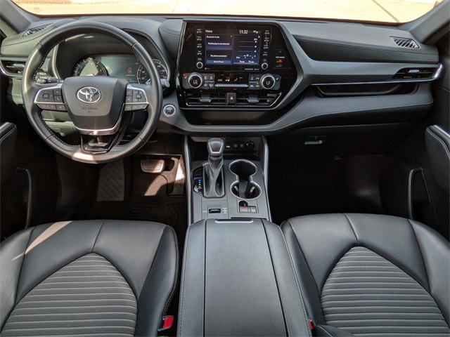 2021 Toyota Highlander XSE Black at Autostrade