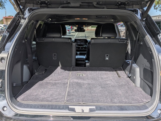 2021 Toyota Highlander XSE Black at Autostrade