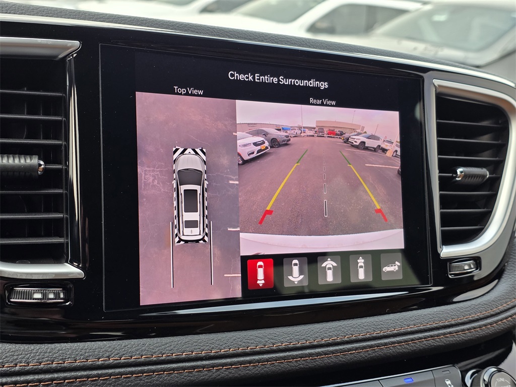 2026 Chrysler Pacifica Pinnacle White at Mac Haik CDJR North Houston