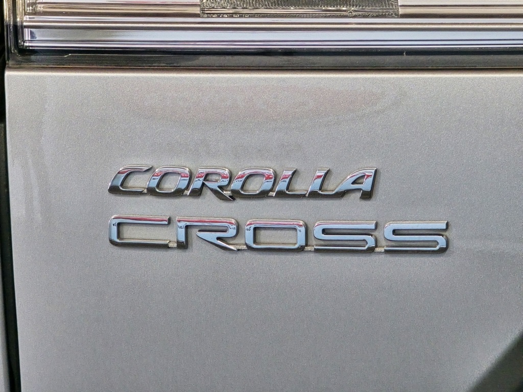 Thumbnail: 2023 Toyota Corolla Cross - 11