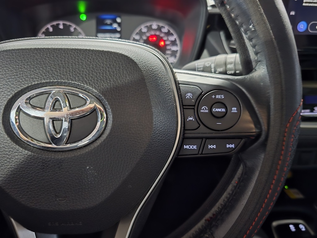 Thumbnail: 2023 Toyota Corolla Cross - 17