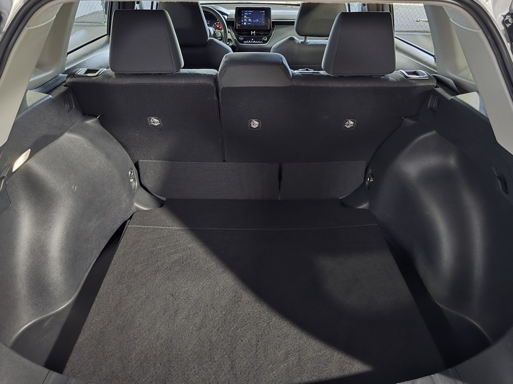 Thumbnail: 2023 Toyota Corolla Cross - 29