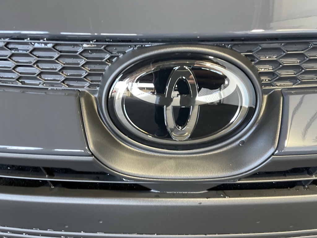 Thumbnail: 2025 Toyota Corolla - 12