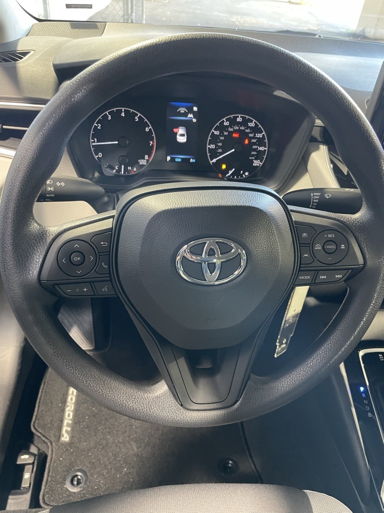 Thumbnail: 2025 Toyota Corolla - 32