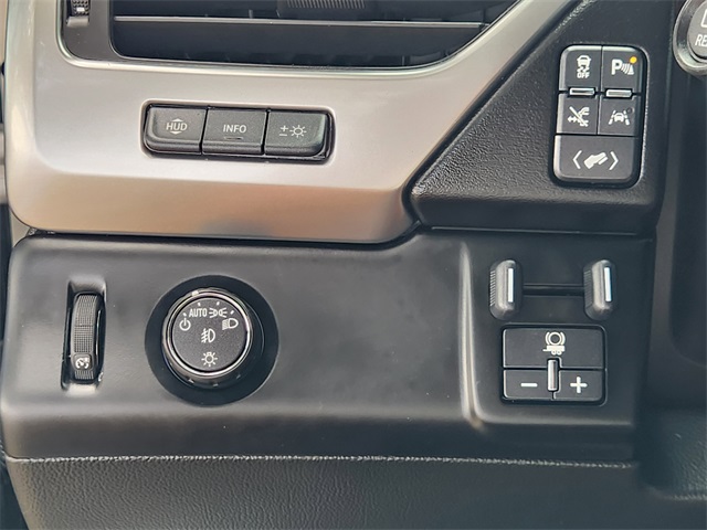 2019 Chevrolet Suburban Premier Silver at Central Houston Nissan