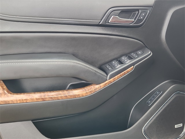 2019 Chevrolet Suburban Premier Silver at Central Houston Nissan