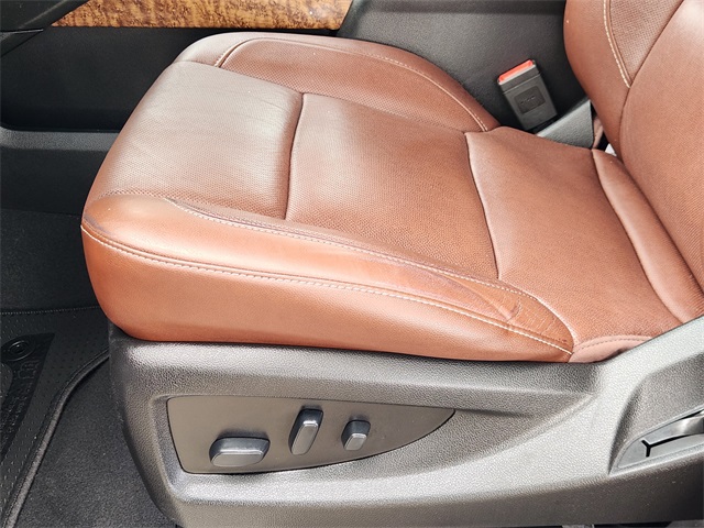 2019 Chevrolet Suburban Premier Silver at Central Houston Nissan