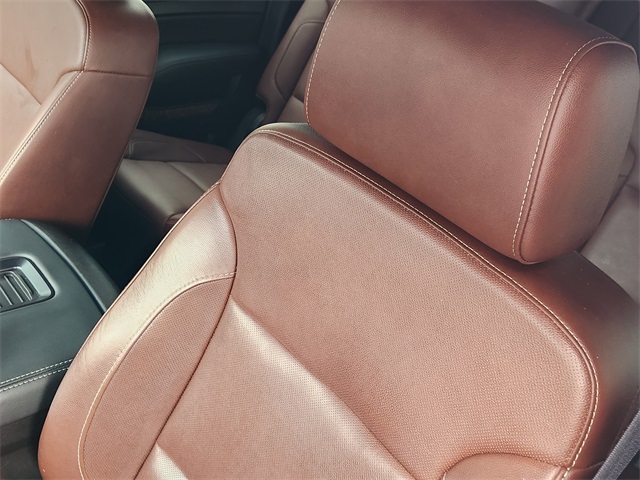 2019 Chevrolet Suburban Premier Silver at Central Houston Nissan