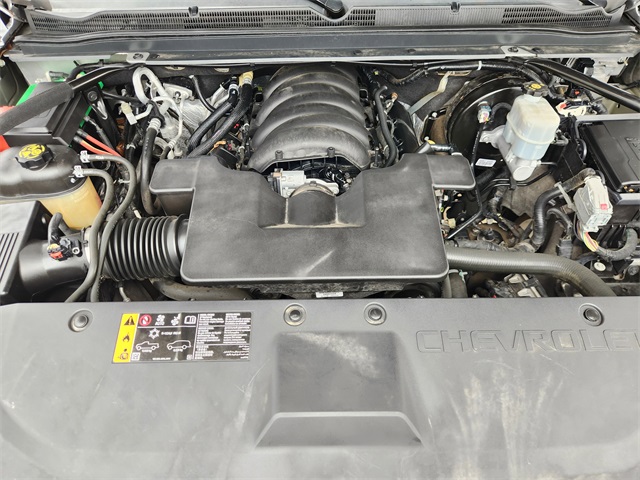 2019 Chevrolet Suburban Premier Silver at Central Houston Nissan