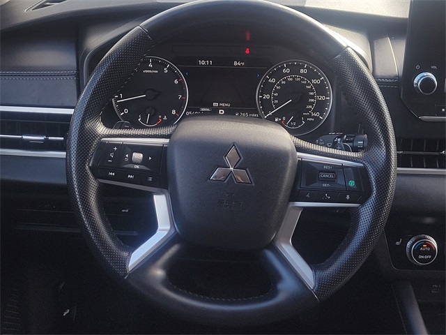 2024 Mitsubishi Outlander SE Black Edition Gray at Mac Haik CDJR North Houston