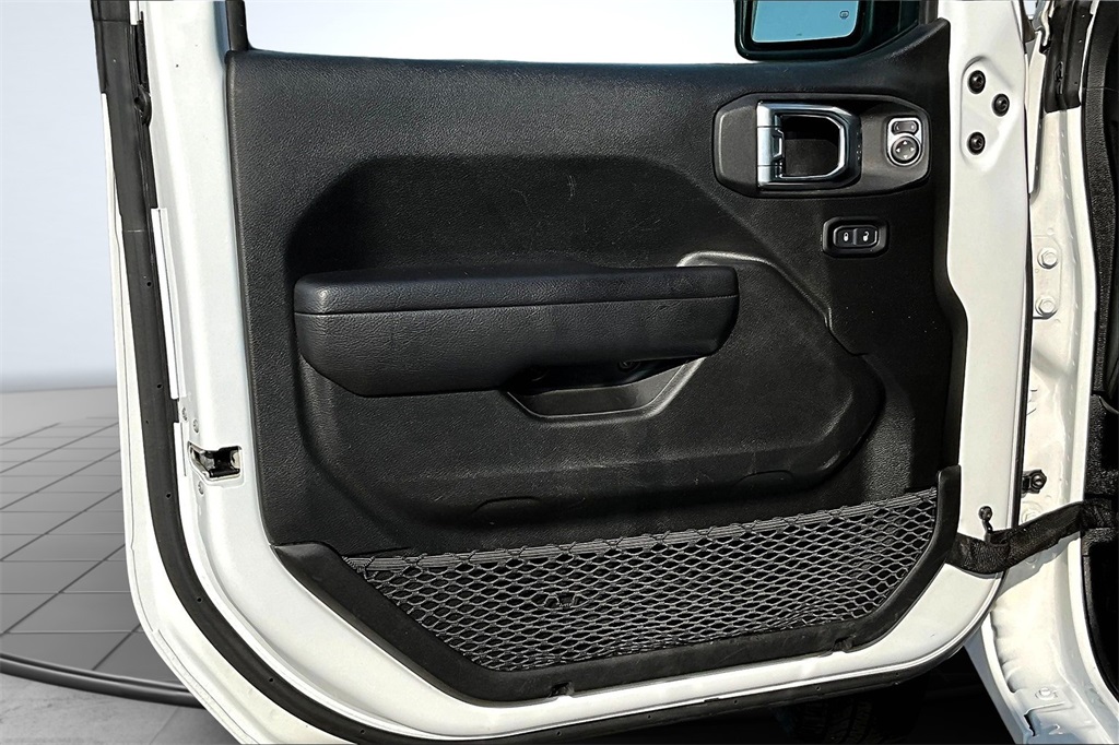 2023 Jeep Gladiator Sport White at Central Houston Nissan