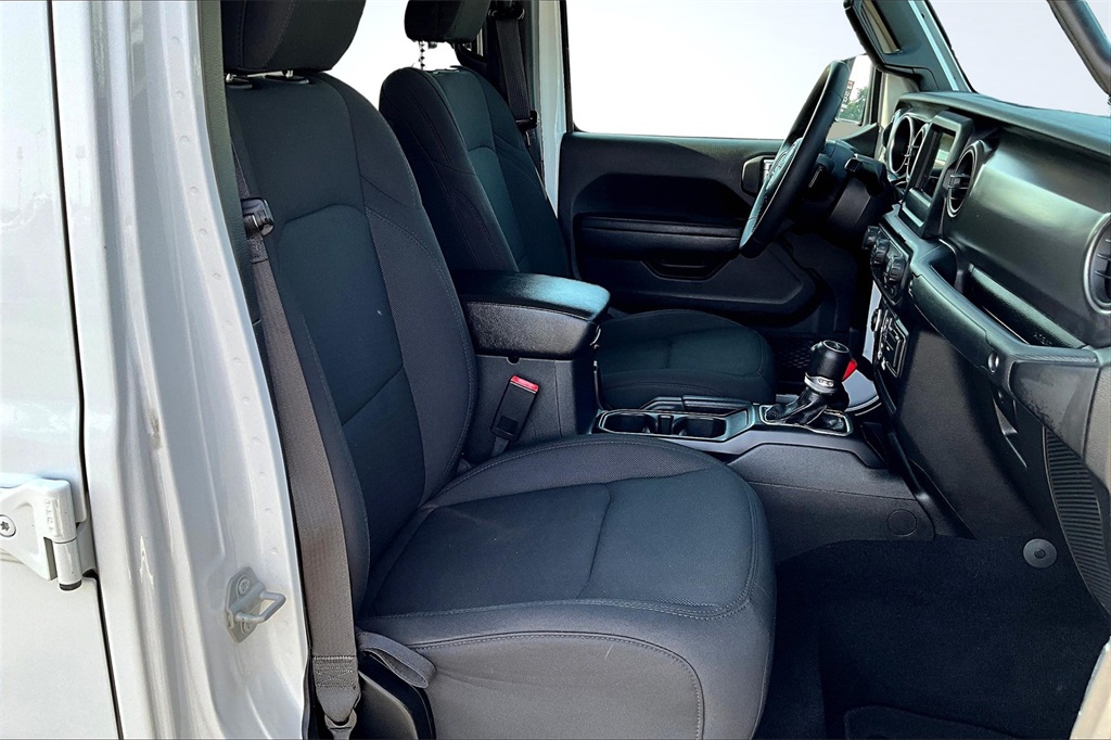 2023 Jeep Gladiator Sport - 7