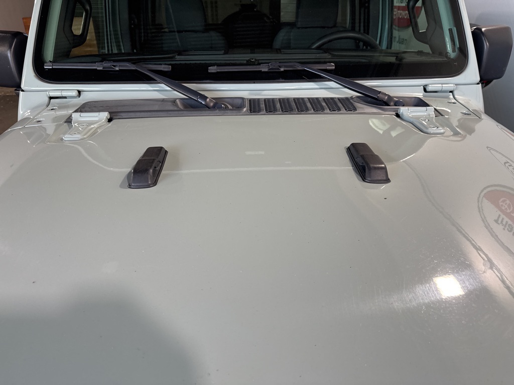 Used Car 2024 Jeep Wrangler  Willys For Sale Under $40,000 In San Juan, Puerto Rico