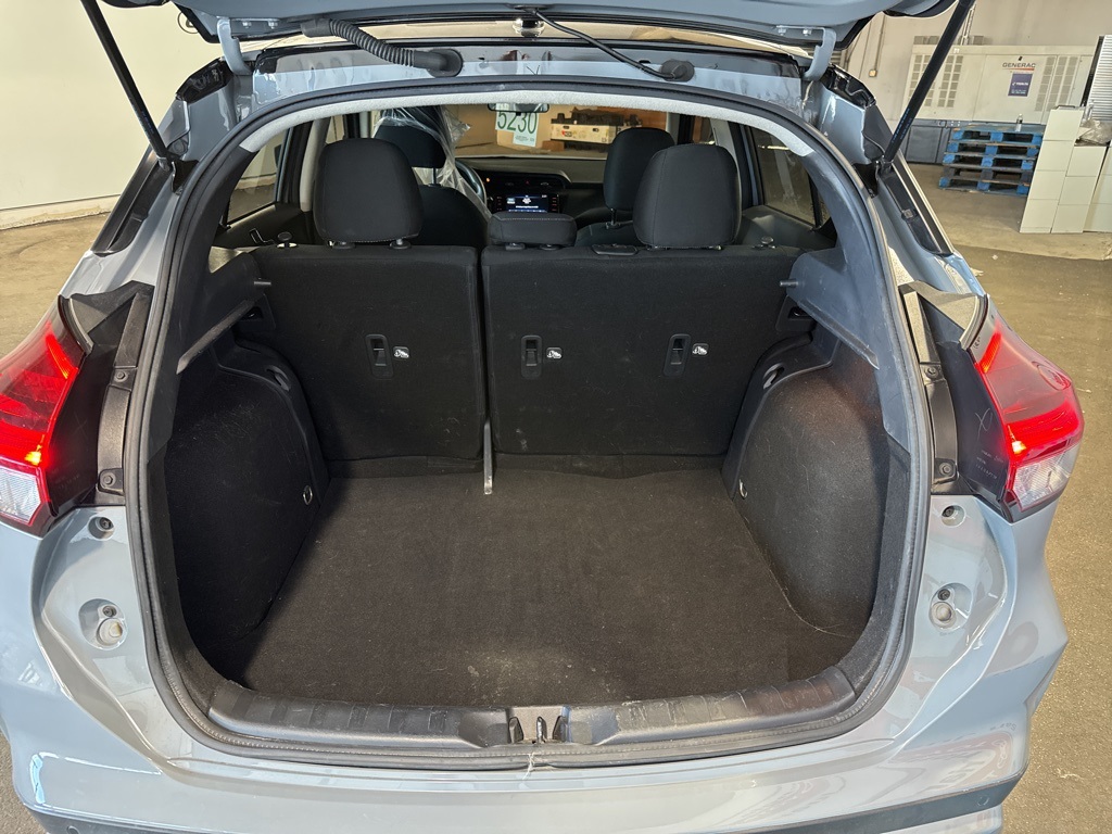 Thumbnail: 2021 Nissan Kicks - 15