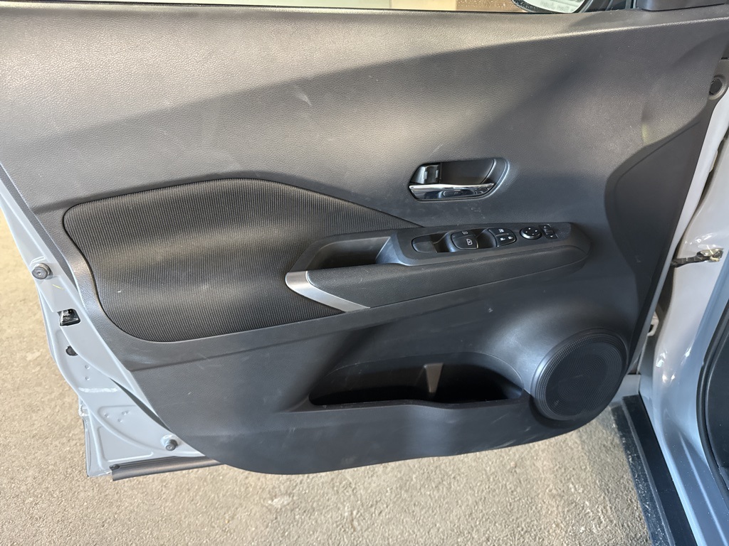 Thumbnail: 2021 Nissan Kicks - 22