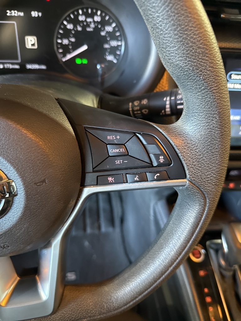 Thumbnail: 2021 Nissan Kicks - 28