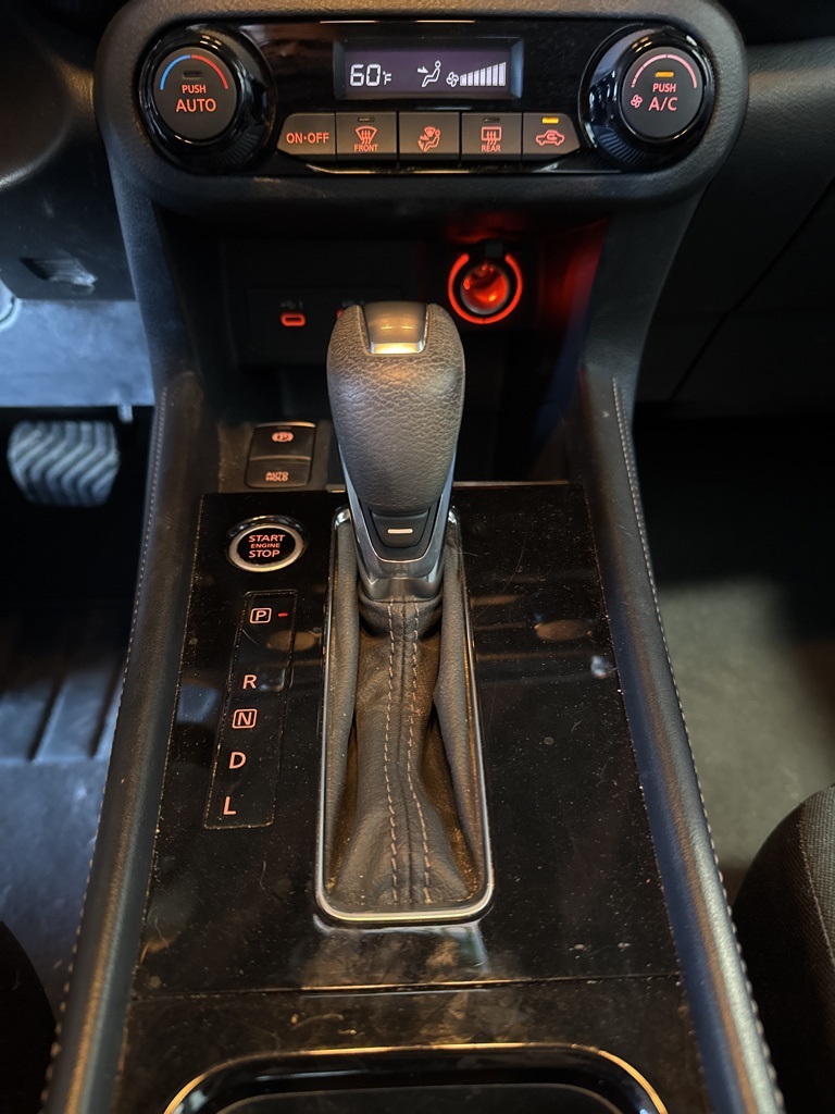 Thumbnail: 2021 Nissan Kicks - 31