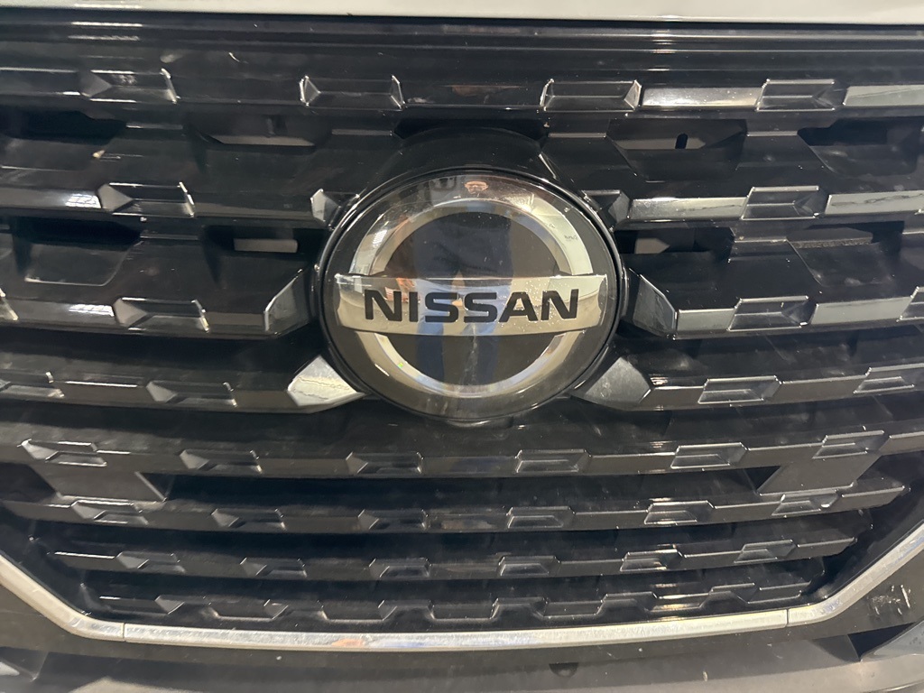 Thumbnail: 2021 Nissan Kicks - 4