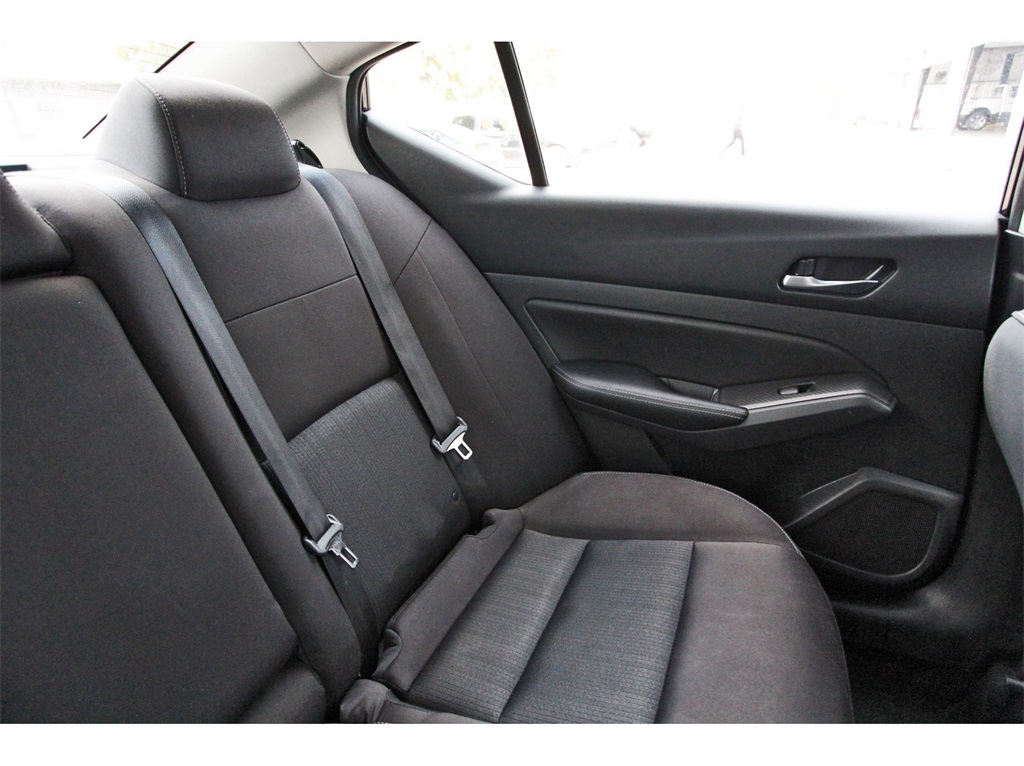 2022 Nissan Altima 2.5 SV - 9