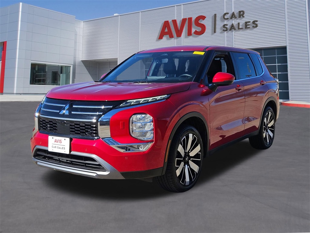 2025 Mitsubishi Outlander SE FWD