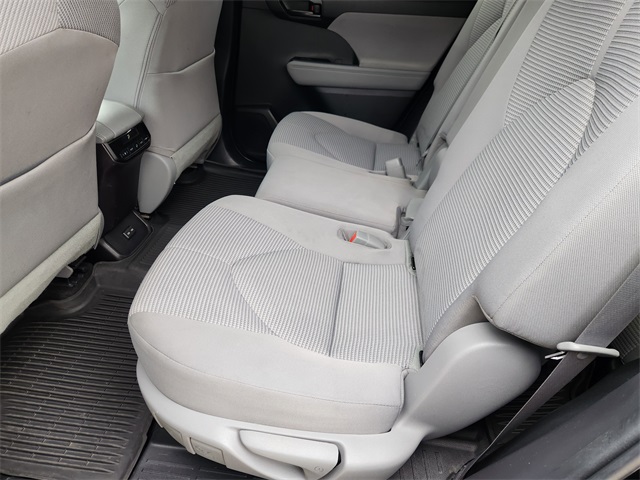 2023 Toyota Highlander L Black at Baytown Hyundai