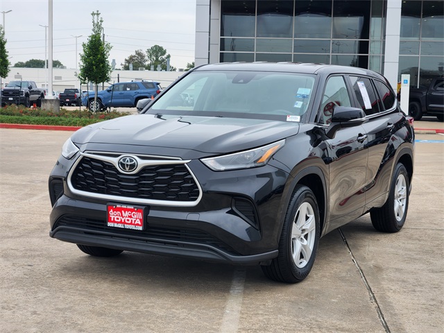 2023 Toyota Highlander L Black at Baytown Hyundai