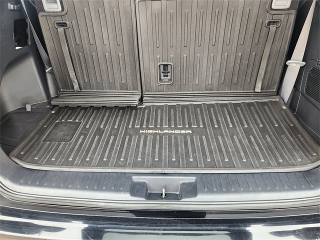 2023 Toyota Highlander L Black at Baytown Hyundai