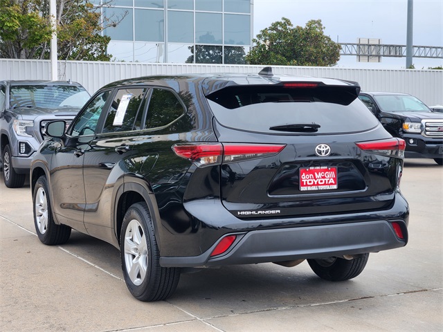 2023 Toyota Highlander L Black at Baytown Hyundai