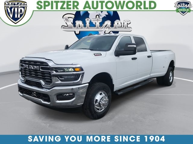 2026 RAM 3500 Tradesman Crew Cab LB DRW 4WD