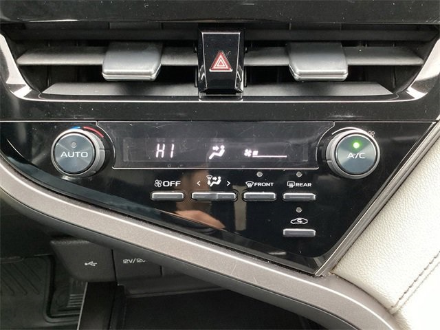 Used Car 2021 Toyota Camry  Se For Sale Under $20,000 In San Antonio, Texas