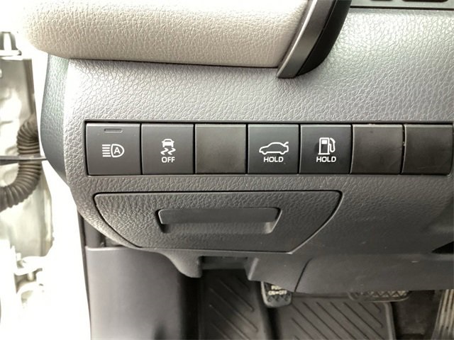 Used Car 2021 Toyota Camry  Se For Sale Under $20,000 In San Antonio, Texas