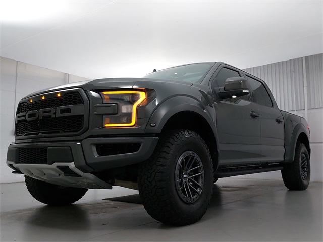 2020 Ford F-150 Raptor SuperCrew 4WD
