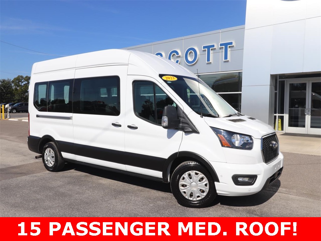 2023 Ford Transit Passenger 350 XLT High Roof LB RWD