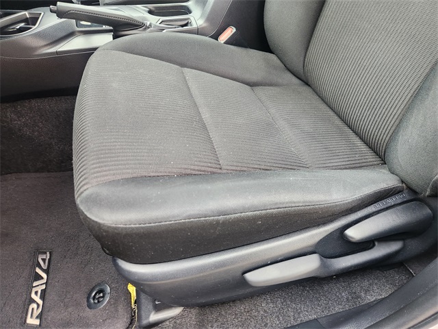 2018 Toyota RAV4 LE Silver at Emmons Autoplex