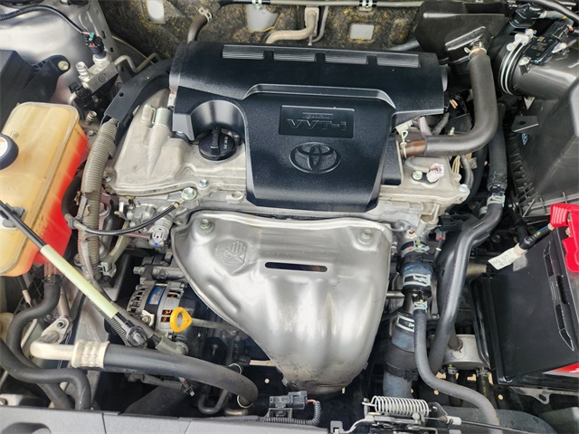 2018 Toyota RAV4 LE Silver at Emmons Autoplex
