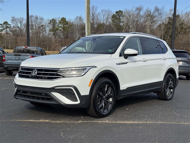 2024 Volkswagen Tiguan SE FWD