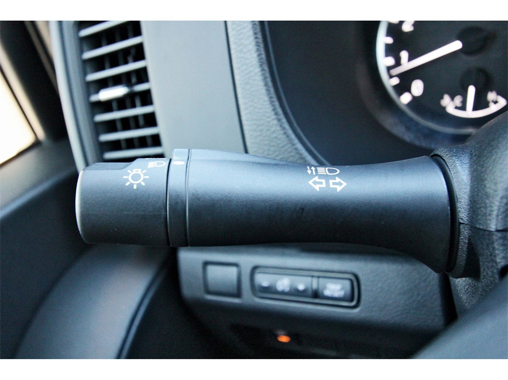 2024 Nissan Frontier S White at Community Honda