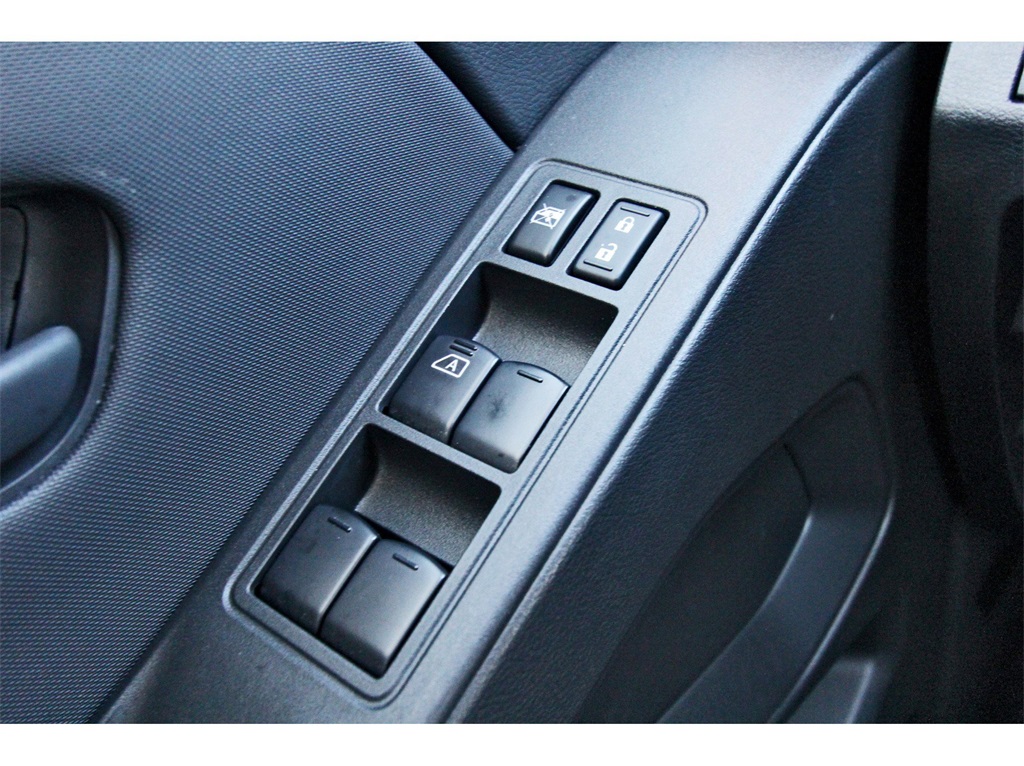 2024 Nissan Frontier S White at Community Honda