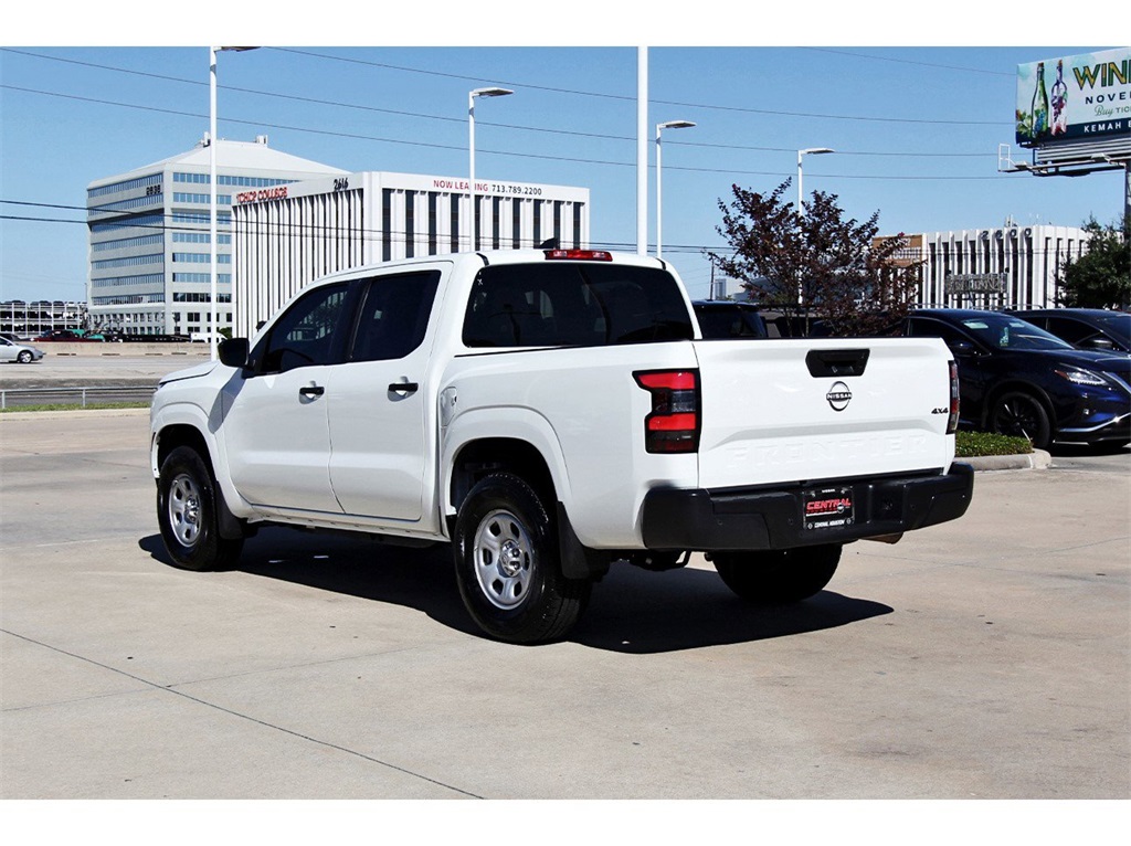 2024 Nissan Frontier S White at Community Honda