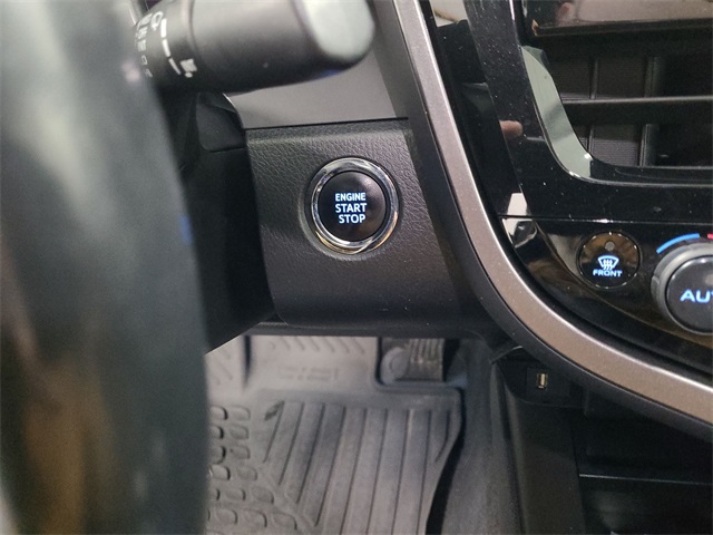 2021 – Toyota – Camry